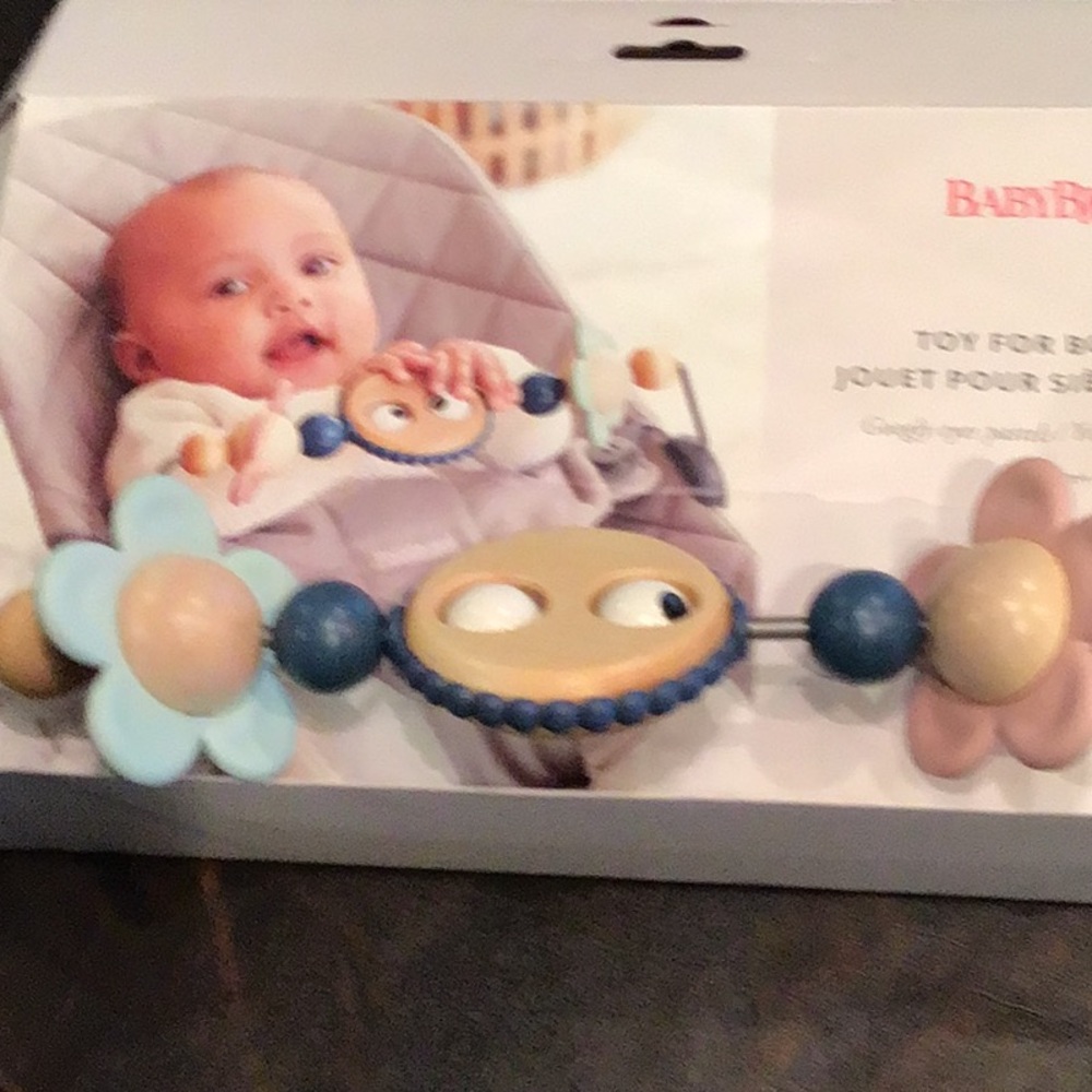 BabyBjörn Bouncer Toy Bar - Pastel Flower and Bead Toy - Picture 2 of 3